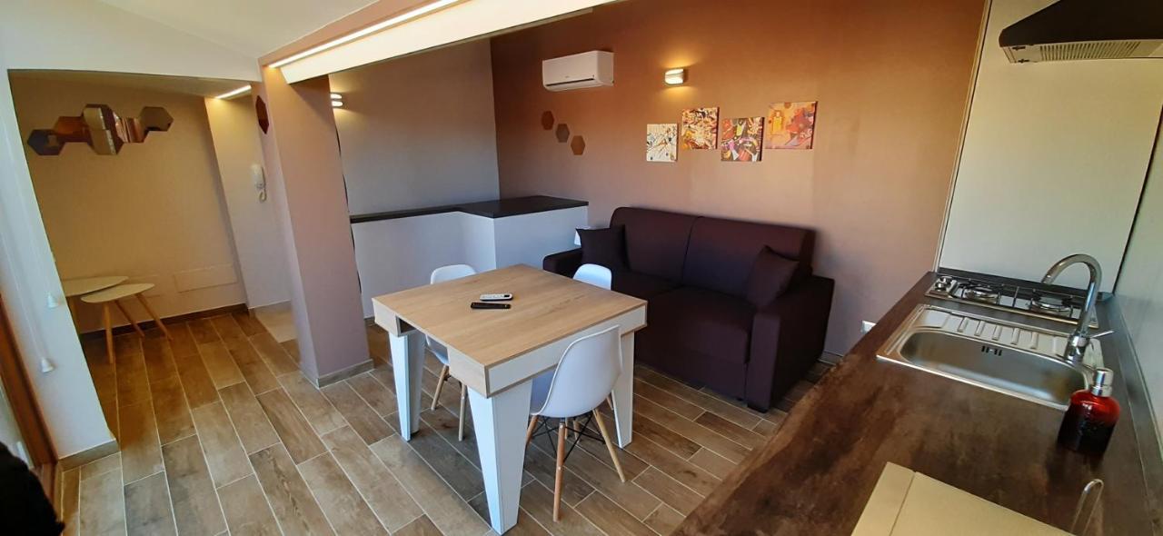 Donjon Suite Centro Storico Castelbuono  Zewnętrze zdjęcie